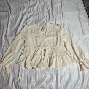 Women's ELLISON Off-White V-Neck Tiered Blouse M